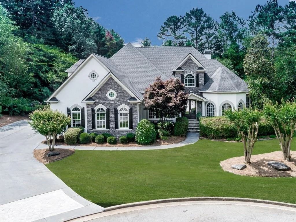Front elevation of an executive estate home in the Reserve at Bridgemill, Canton, Georgia